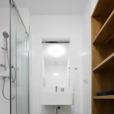 Place In 4* Praha